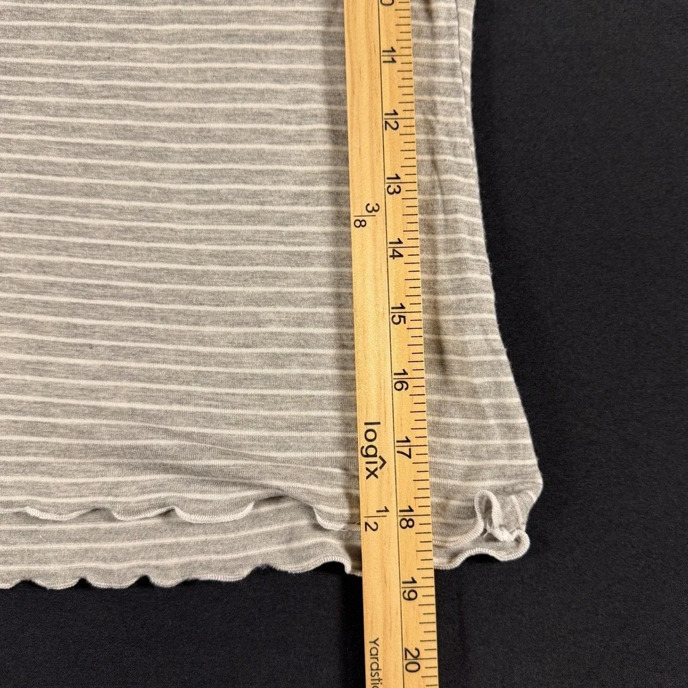 Olivia Rae Grey White Striped Scoop Neck Lettuce Edge Long Sleeve Top Small - Picture 4 of 5